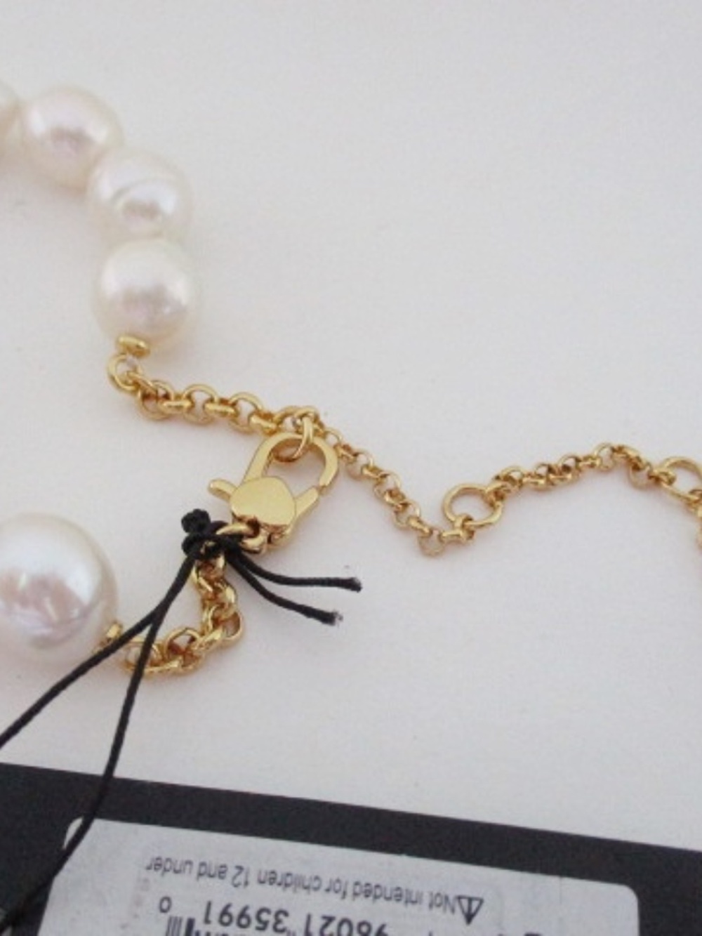 KATE SPADE - Wrapped with a Bow Pearl Necklace - Picture 4 of 5